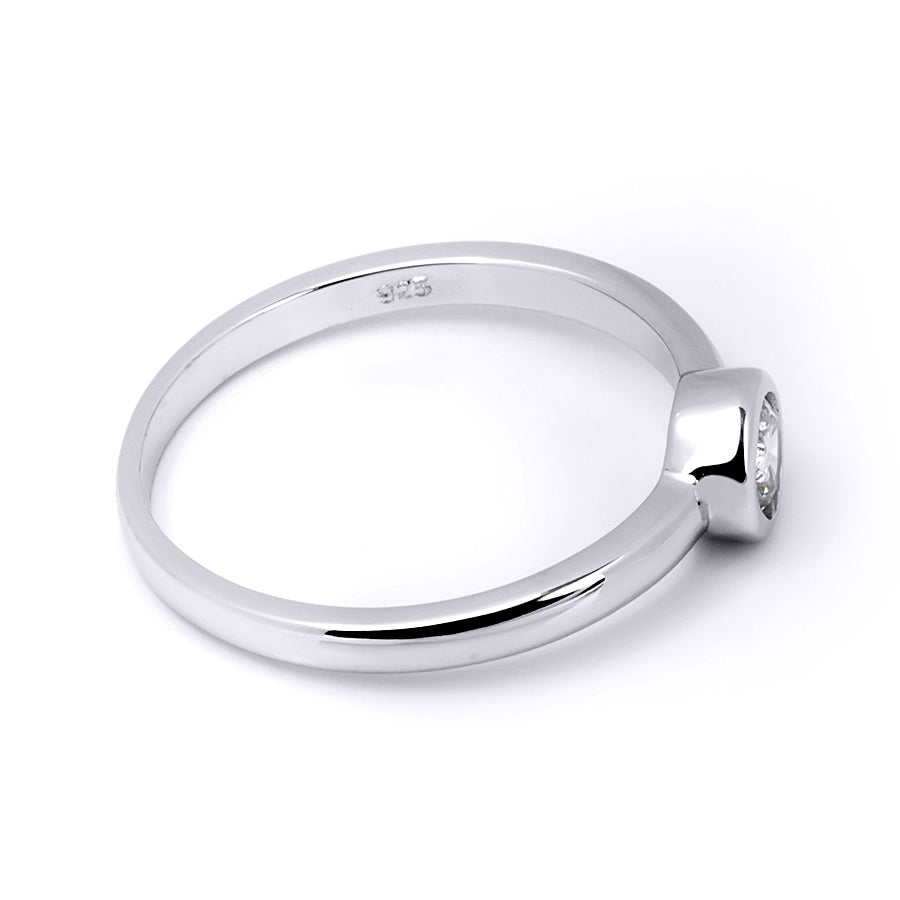 Elegant Single Stone White Cubic Zirconia Silver Bridal Fashion Ring