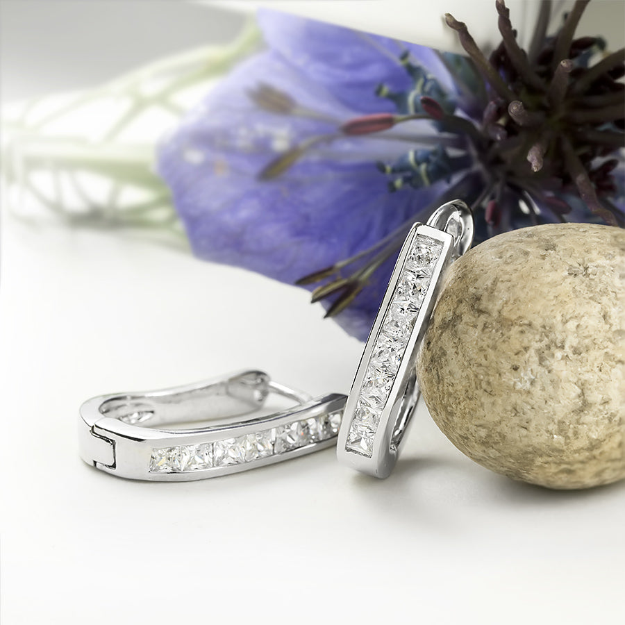 Women's Stunning Hoop Earrings Silver Plated 0.75 cttw